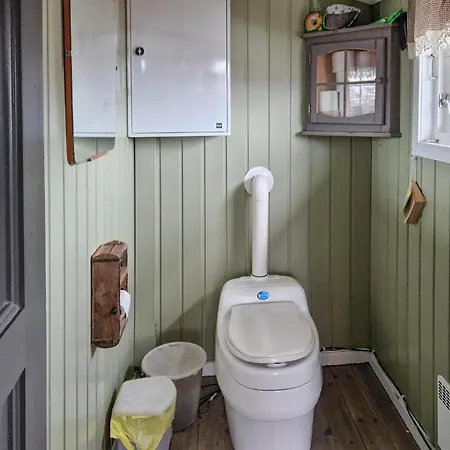 3 Bedroom Cozy In Feriehus Snefjord